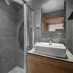Daire Moderne - Village - Aux Pieds Avec Parking Et Wifi - Fr-1-562-26 Courchevel